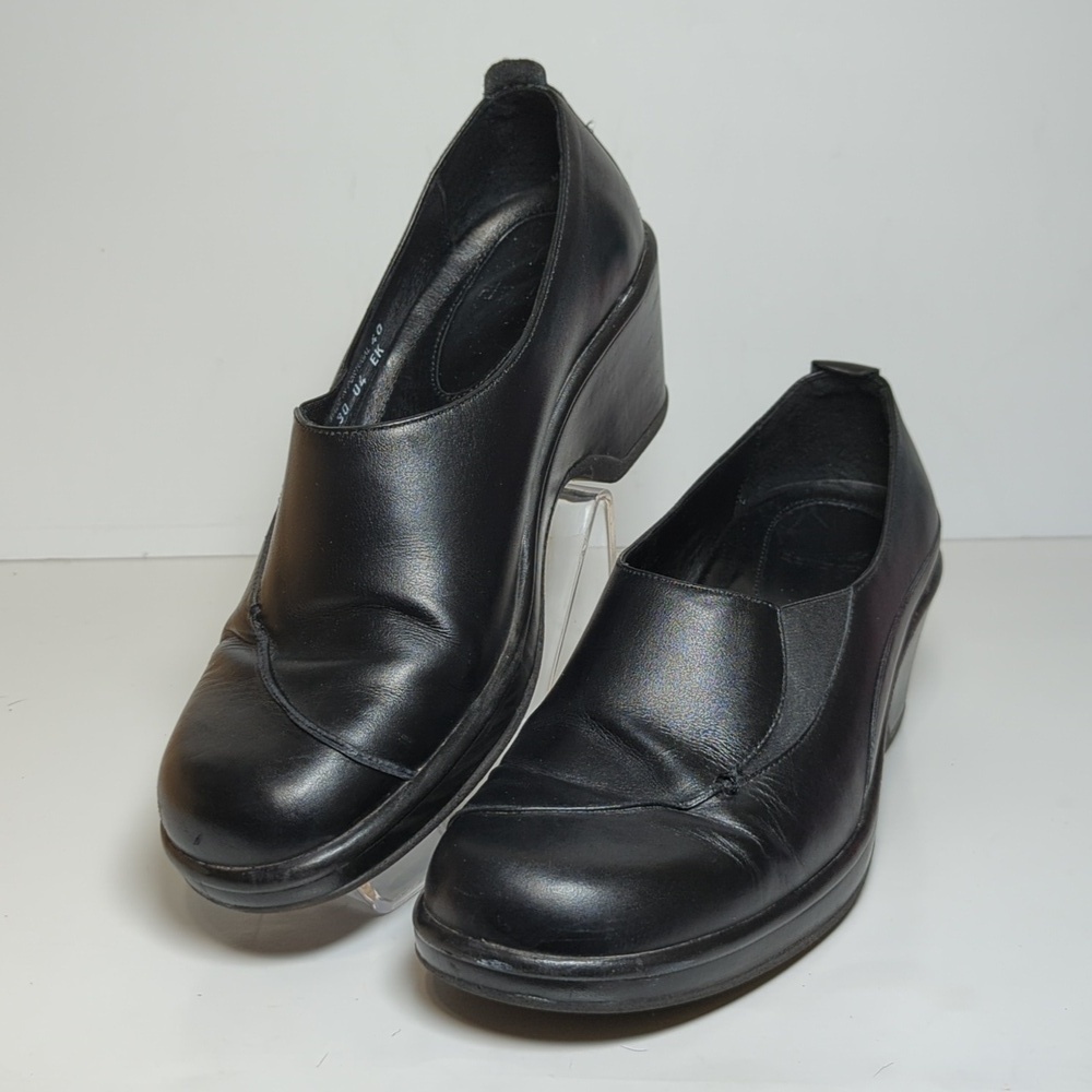 Dansko wedge slip on clog shoes women's size 9.5-10. EU 40
